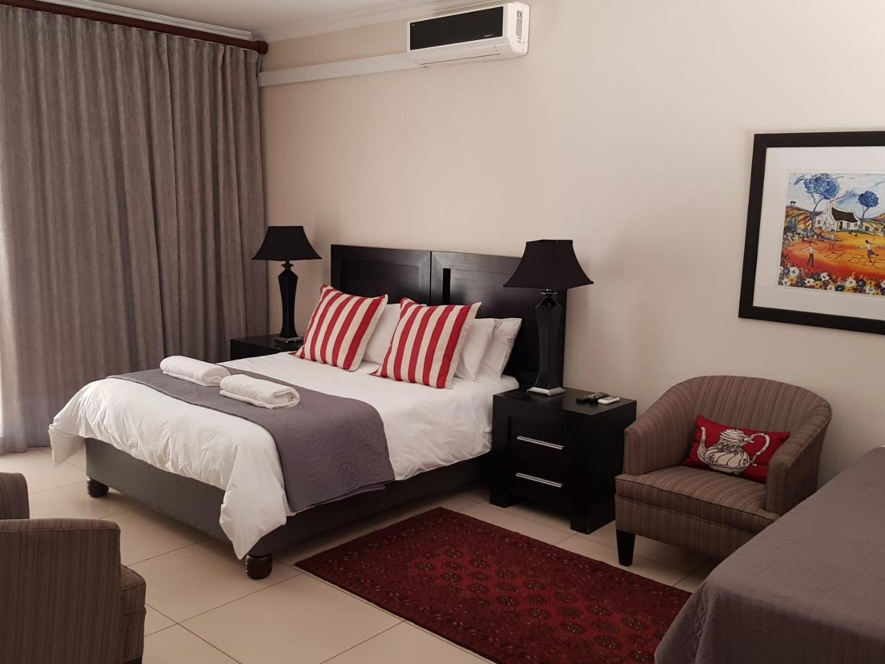 Presidensie Guest Rooms Почефструм Экстерьер фото